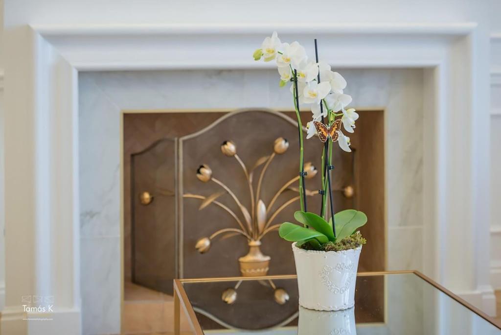 Apartament Bpr The Golden Astoria With Balcony And A/C Budapeszt Zewnętrze zdjęcie