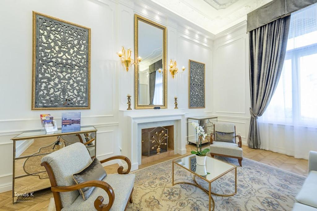Apartament Bpr The Golden Astoria With Balcony And A/C Budapeszt Zewnętrze zdjęcie